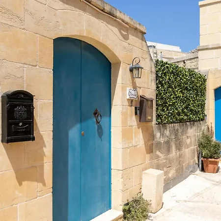 Villa Charming And Tranquil Farmhouse In A Cul De Sac Ghammar