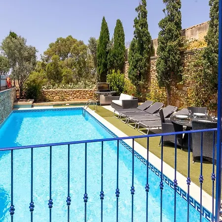 Villa Charming And Tranquil Farmhouse In A Cul De Sac Ghammar